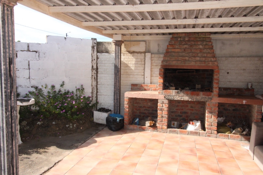  Bedroom Property for Sale in Cambridge West Eastern Cape